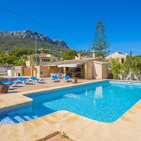 Fabiola - Plusholidays Villa *